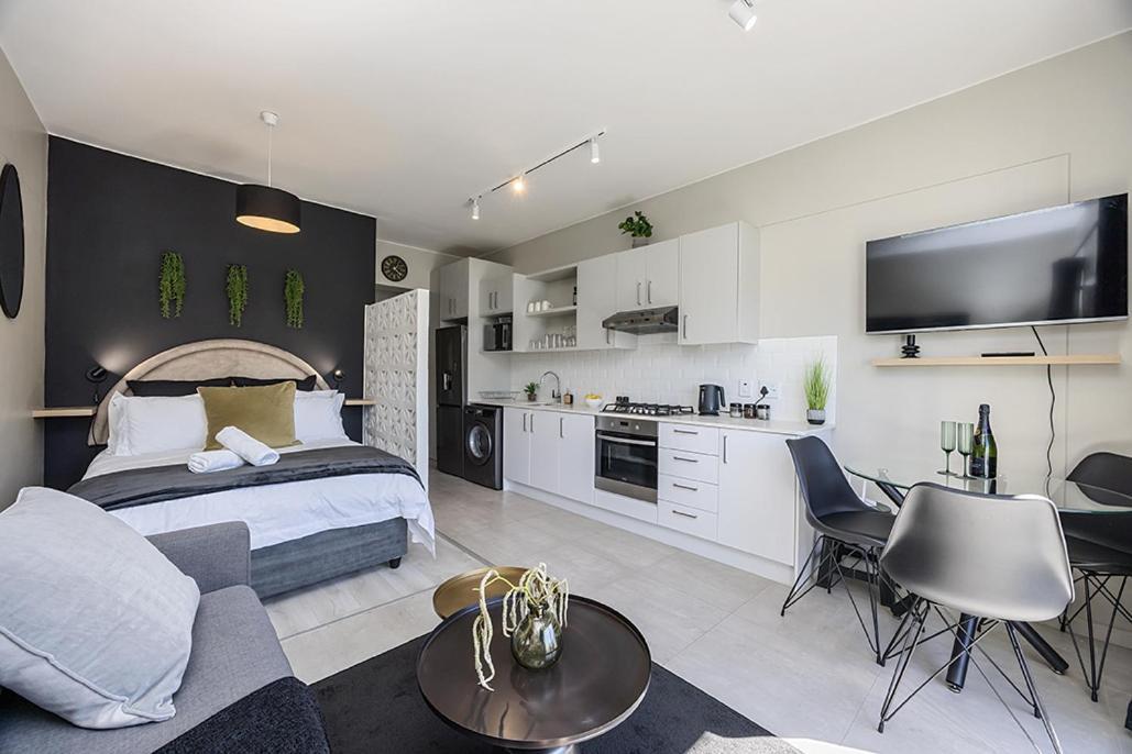 Luxurious Cosy For 2 * Cape Town